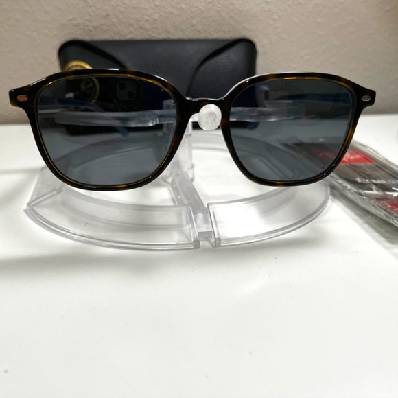 Ray-Ban Leonard sunglasses (RB2193). Polished havana on light blue/blue lens